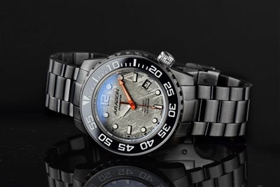 Divemaster 4 Meteorite Automatic