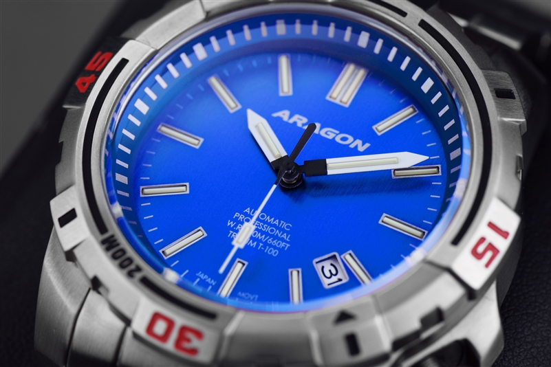 ARAGON Sea Striker T-100 Tritium Automatic
