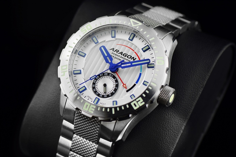Regeneron SII NE57 power reserve automatic movement 29 jewels