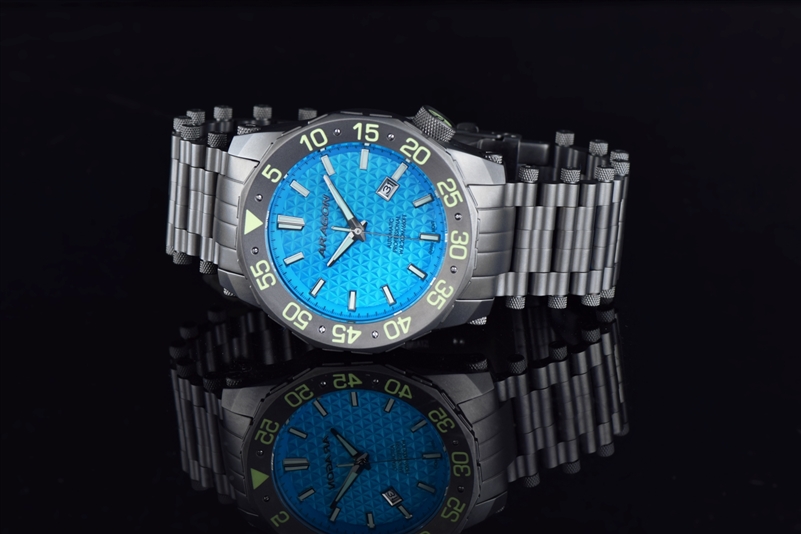Aragon A514AQU