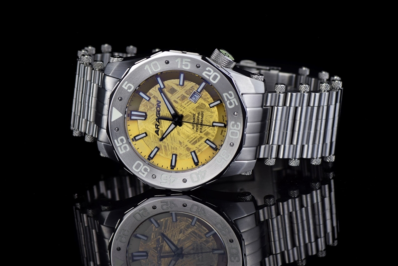 Aragon A517GLD