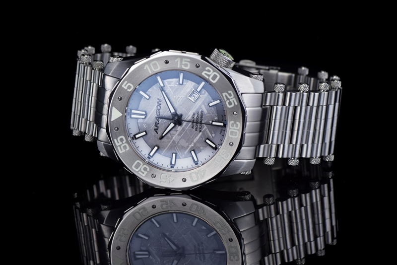 Aragon A517SLV