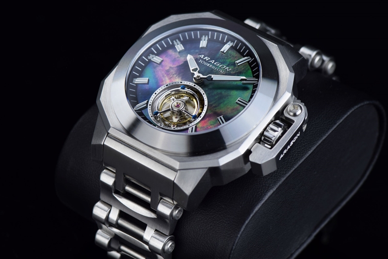 ARAGON Millipede Max Tourbillon Limited Edition