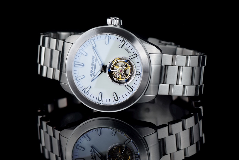 Aragon A551WHT