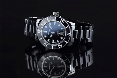 Hercules Ceramic 44mm    <inline style="color: rgb(255, 0, 0);"> SOLD OUT</inline>