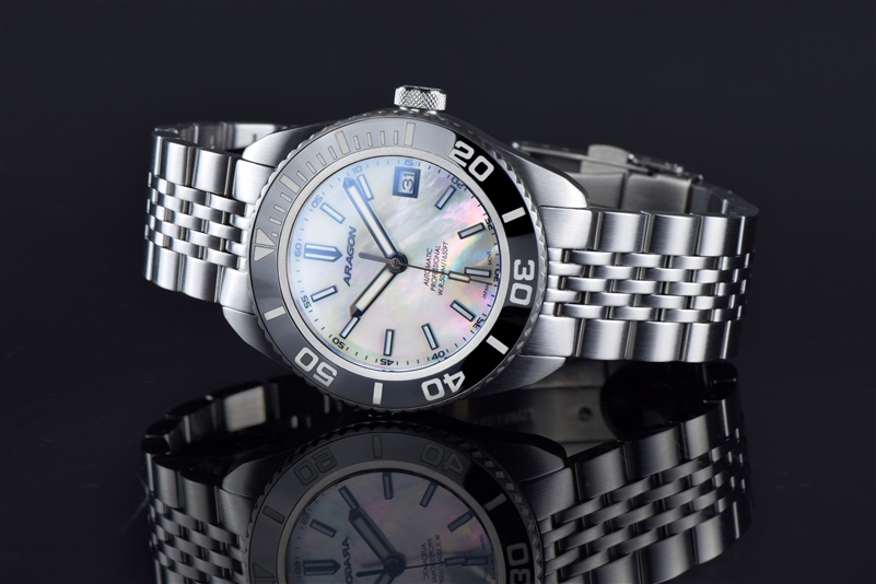 Aragon A616WHT