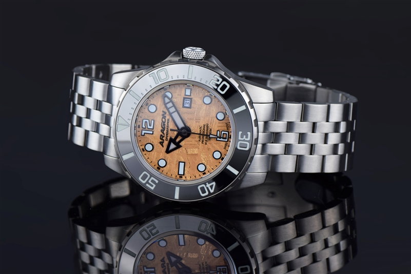Aragon A621COP