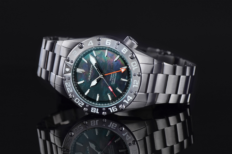 Aragon A702BLK