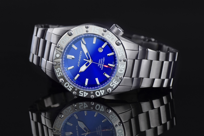Aragon A703BLU